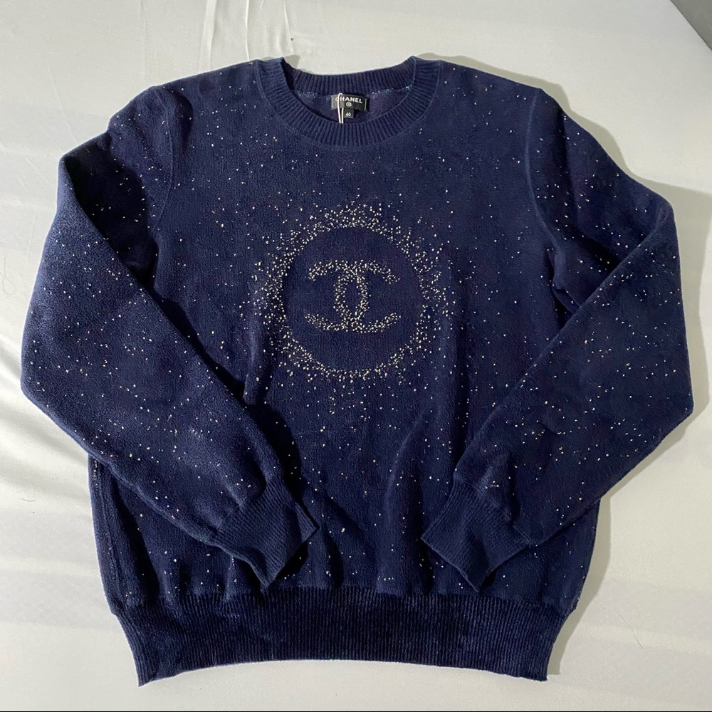 ❌SOLD ❌ Chanel Logo Sweater firm price - Picture 1 of 7